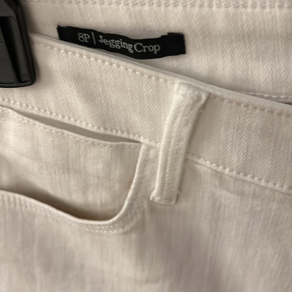 Talbots Women's Straight Jegging Crop White Jeans
Size 8p/NWT - Picture 2 of 5